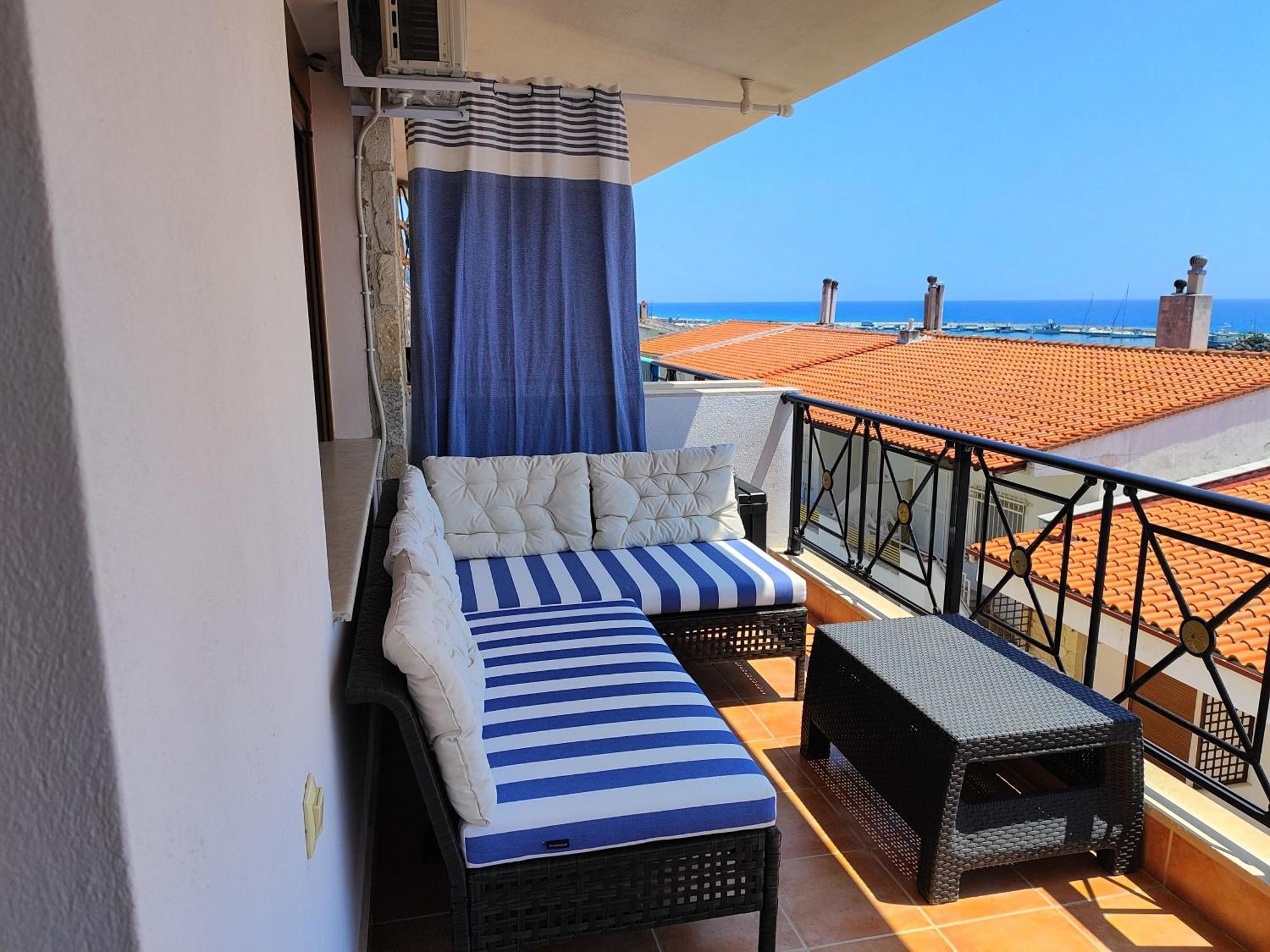 Navy Blue Appartement Nea Skioni Buitenkant foto